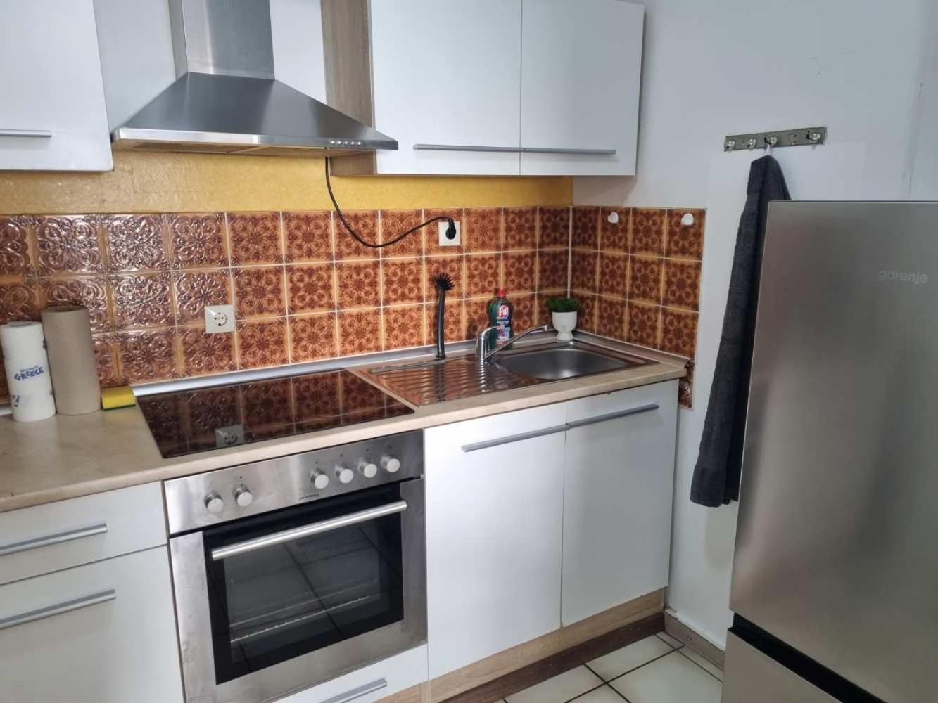 Apartments In Hattersheim Okriftel Екстериор снимка