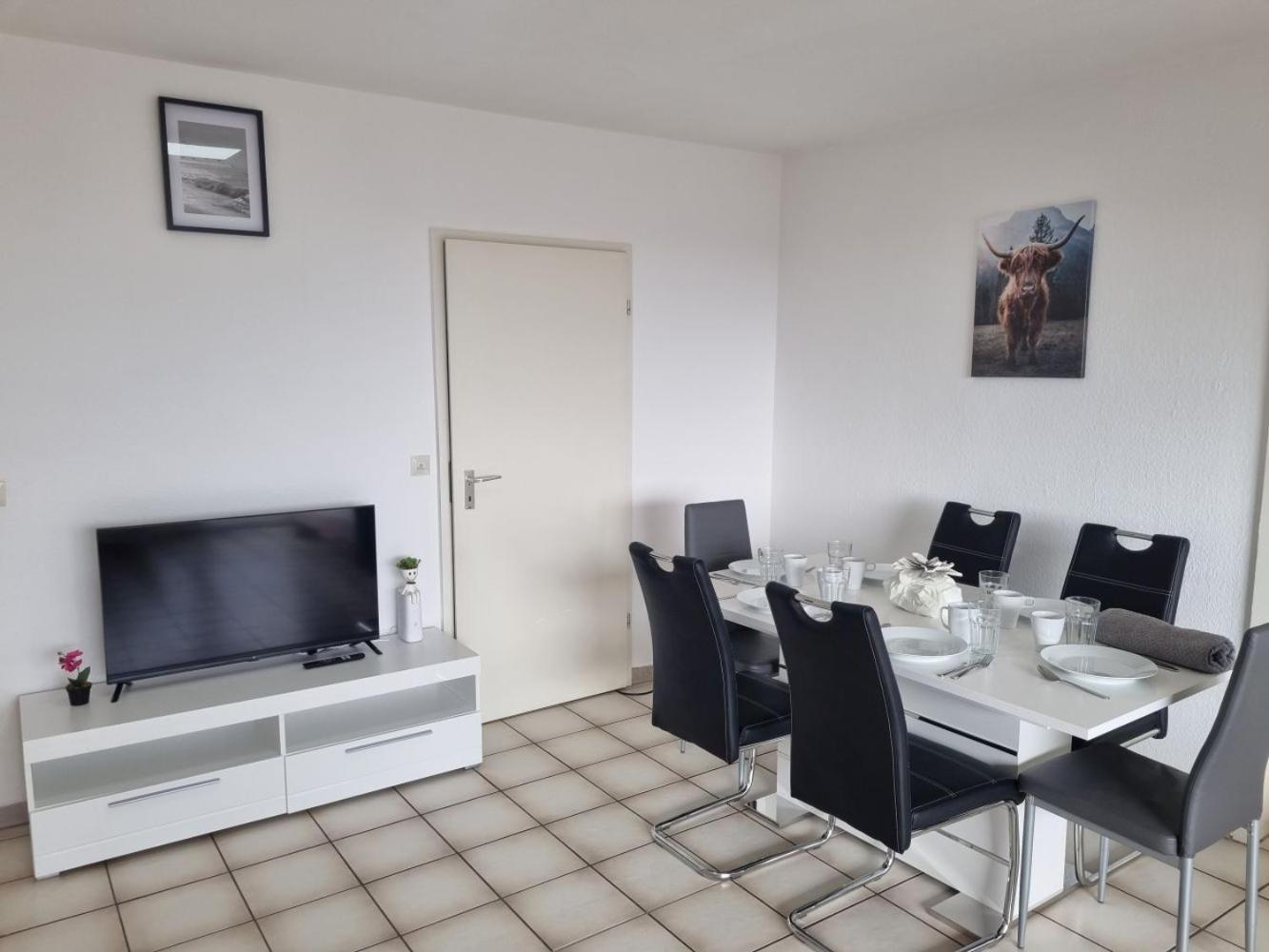 Apartments In Hattersheim Okriftel Екстериор снимка